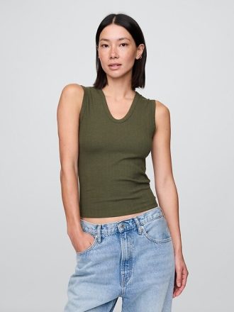Top tanc modern cu coaste