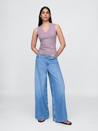 Top tanc modern cu coaste