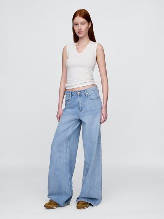 Top tanc modern cu coaste