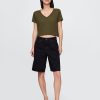 Tricou crop cu decolteu în V din amestec de in Tricou crop cu decolteu în V din amestec de in