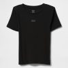 Tricou crop cu logo modern Tricou crop cu logo modern