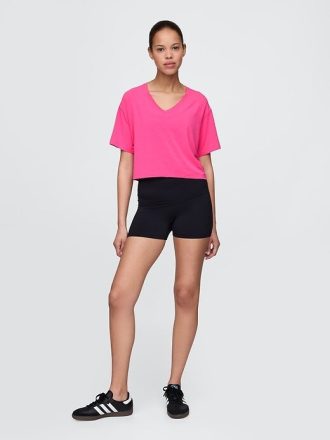 Tricou crop GapFit Breathe cu decolteu în V