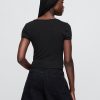 Tricou crop modern cu mânecă șapcă Tricou crop modern cu mânecă șapcă
