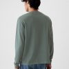 Tricou cu gât gros