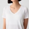 Tricou GapFit Breathe cu decolteu în V