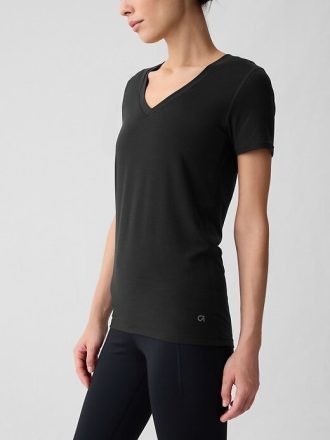 Tricou GapFit Breathe cu decolteu în V