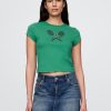Tricou grafic decupat