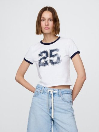 Tricou grafic decupat