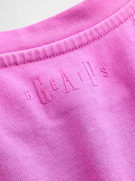 Tricou grafic Gap × BÉIS din bumbac organic VintageSoft Crop Tricou grafic Gap × BÉIS din bumbac organic VintageSoft Crop