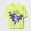 Tricou grafic supradimensionat DC™ Batman pentru bebeluși și copii mici Tricou grafic supradimensionat DC™ Batman pentru bebeluși și copii mici