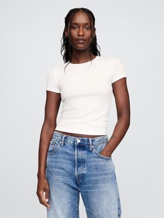 Tricou modern cu coaste