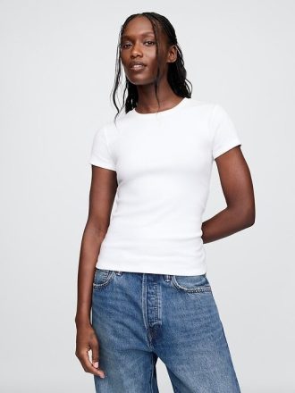 Tricou modern cu coaste