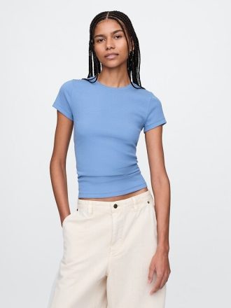 Tricou modern cu coaste