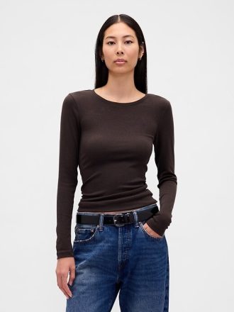 Tricou modern cu decolteu Tricou modern cu decolteu