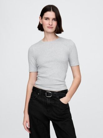 Tricou modern cu decolteu