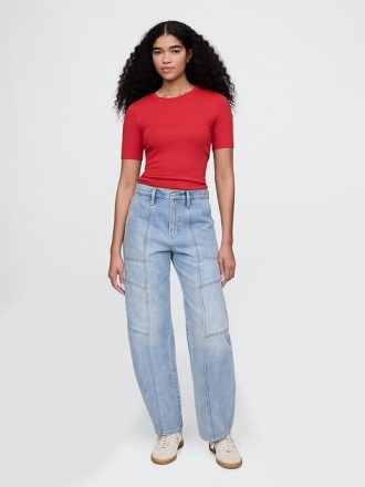 Tricou modern cu decolteu