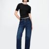 Tricou modern cu decolteu Tricou modern cu decolteu