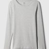 Tricou modern cu decolteu