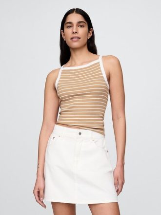 Tricou modern cu gât cu șorț