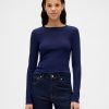 Tricou modern micșorat Tricou modern micșorat