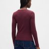 Tricou modern micșorat Tricou modern micșorat
