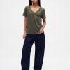 Tricou VintageSoft cu decolteu în V din bumbac organic Tricou VintageSoft cu decolteu în V din bumbac organic