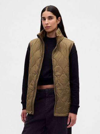 Vestă pufă matlasată, ușoară, reciclată Vestă pufă matlasată, ușoară, reciclată